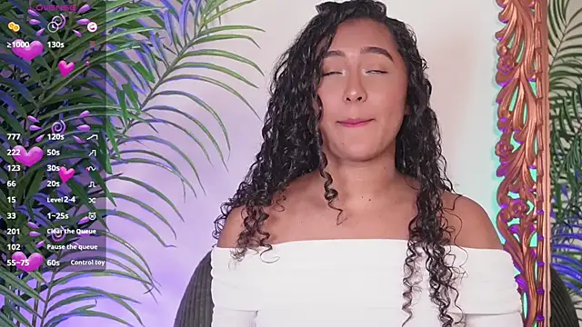 SoyJuliana 19 online show from July 12, 2:29 pm