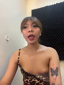 bigcock sassy69 online show from July 1, 7:35 pm