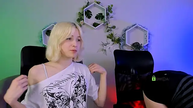  sabrina moore online show from June 27, 6:36 pm