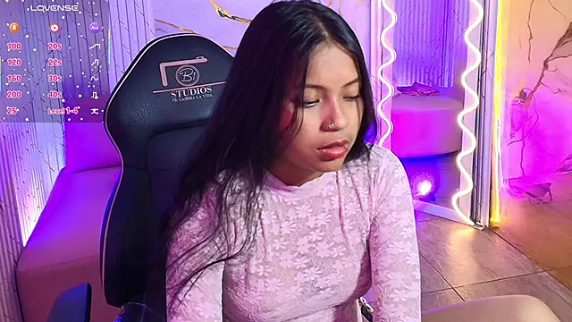 Maile Tay online show from March 31, 3:28 am