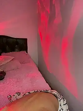 SweetBbyX online show from March 8, 3:10 am