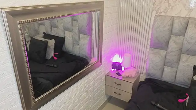 Meganisperfect69 online show from May 31, 1:39 pm