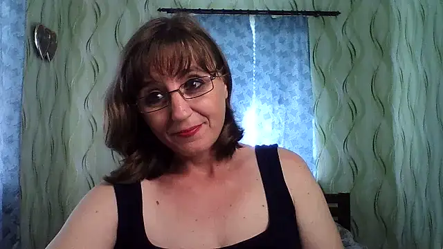 Alisaprice077 online show from June 21, 12:42 pm