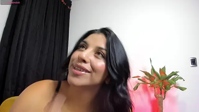 Evelyn Millers11 online show from March 7, 3:35 am