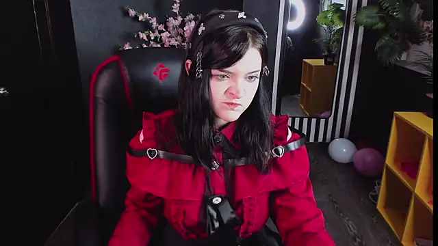 EsterTwilight online show from March 10, 8:57 pm