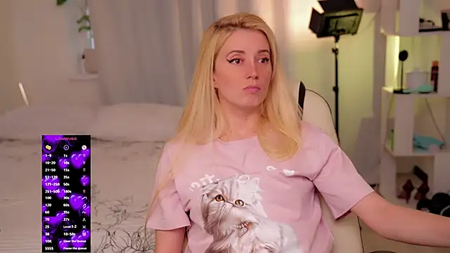 Snapshot of Myfeet_inyourmouth chatting on March 29, 3:11 pm Myfeet inyourmouth online show from March 29, 3:11 pm