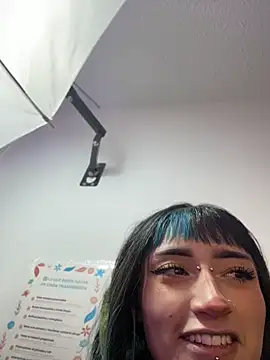 baby akuma online show from July 14, 2:05 am