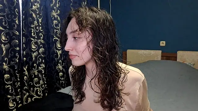 CindyLight online show from April 19, 4:07 pm