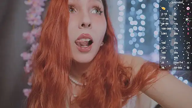 x  sexykitten666  x online show from May 20, 4:15 pm
