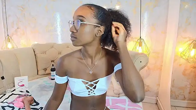 brianaduque online show from March 28, 9:57 pm