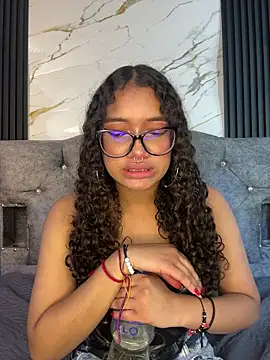 Bunny fire online show from March 13, 8:43 pm