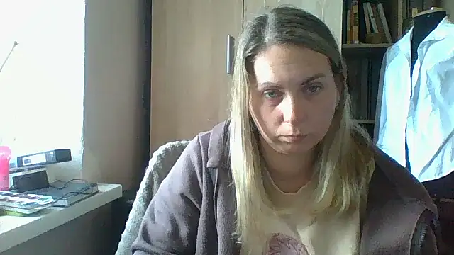 Mollie365 online show from April 14, 10:59 am