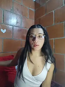 Amanda x1 online show from April 6, 10:33 pm