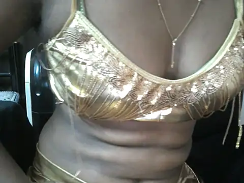 Couplehot00 online show from June 12, 6:43 am