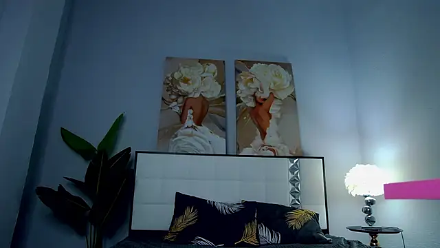 Katy Tiny online show from March 10, 8:29 am