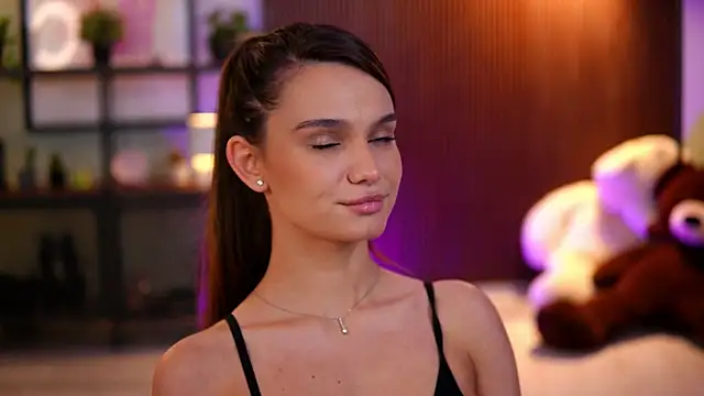 Lena Laurent online show from July 21, 10:49 am