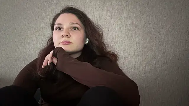 Emmiebutwihu online show from April 8, 9:22 am