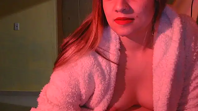 candydesiree online show from June 20, 3:21 am