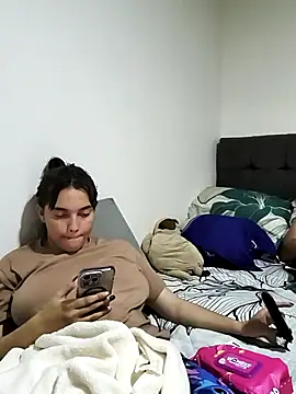 Alaia Blosson online show from April 28, 3:43 am