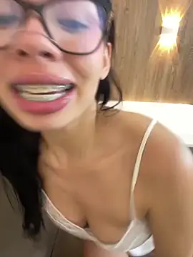 Queen Chanel XXX online show from March 17, 8:13 pm