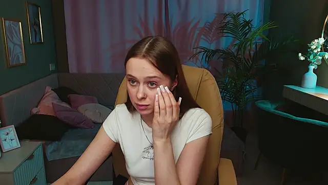 Megg Ryan online show from April 15, 7:58 pm