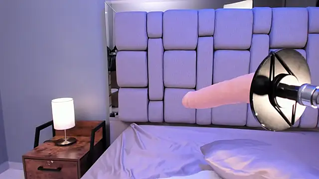Lia owenss online show from June 26, 7:48 pm