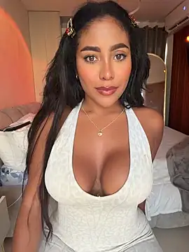 SaraValentina11 online show from June 8, 9:58 pm