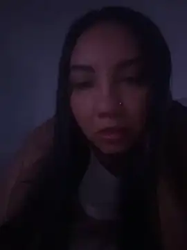 GoldenIsabella online show from April 2, 6:11 am