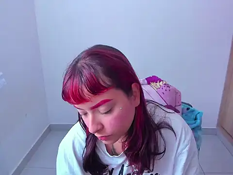 Lilith harmony1 online show from April 22, 6:05 pm