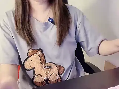 hunhun122 online show from April 20, 6:11 pm