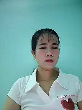 Geelio-playsx24 online show from April 22, 12:46 pm