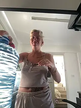 AtomBlondy online show from July 2, 7:36 am