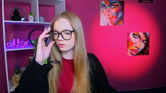 maddy moah online show from April 30, 5:01 am