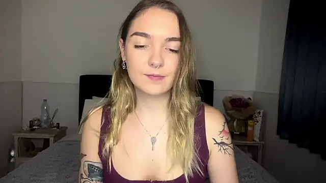 RoxyWet online show from July 29, 3:12 pm