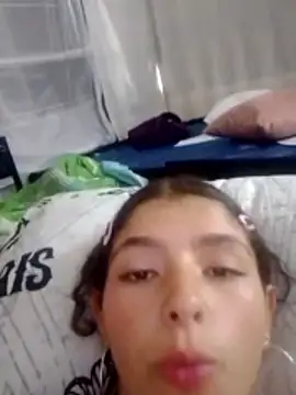 LINDA EF online show from March 29, 3:55 pm