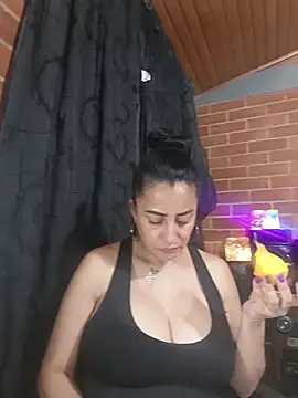 Alexandrina online show from November 22, 11:40 pm