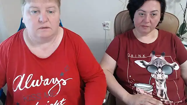 Lindy-Jeanie online show from June 12, 9:06 am