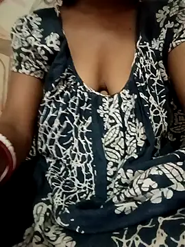 tulidas96778 online show from March 31, 5:57 pm