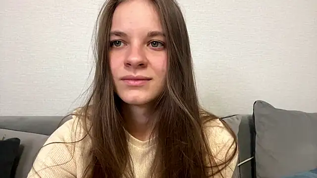 Liabae online show from April 25, 4:15 pm