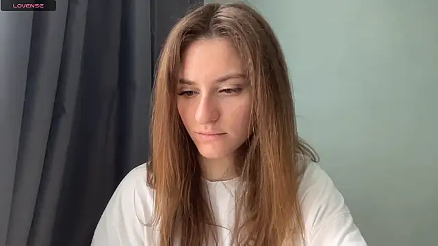 Moonstarisrares online show from April 28, 10:30 am