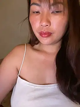 Milik-1022 online show from April 10, 7:20 pm