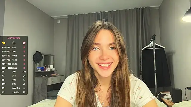 Veluxe online show from July 28, 5:02 pm
