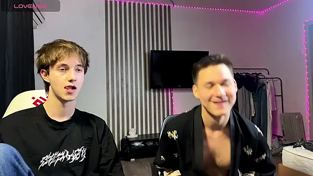 Hunks bromance online show from March 19, 4:33 pm