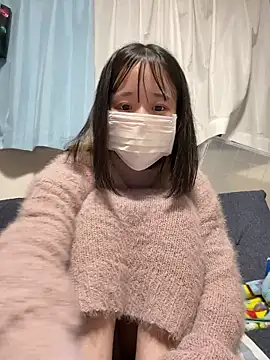 Mika-chan online show from April 7, 2:08 pm