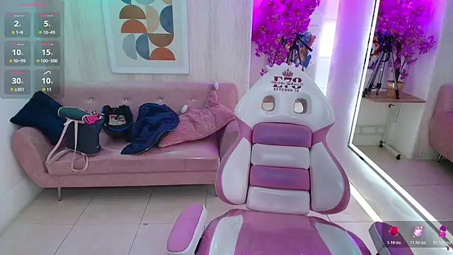 Kitty  meow online show from July 16, 12:21 pm