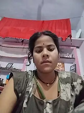 Pallavi cute online show from July 10, 6:19 pm