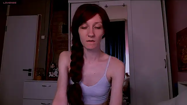 bzzz bzzz online show from May 26, 10:42 pm