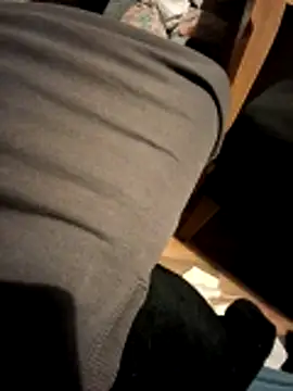 lucky9402 online show from March 24, 12:38 am