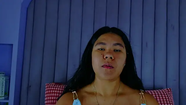 AhslyEvans   online show from July 20, 7:58 pm