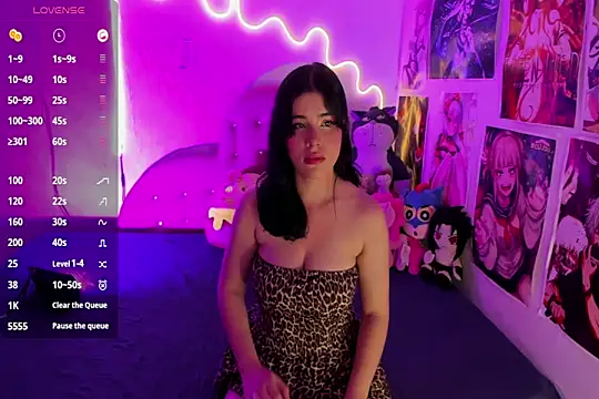 corina  pink online show from June 4, 5:12 am